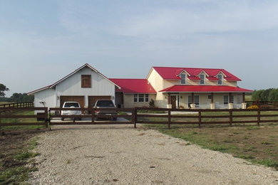 Charming Farmhouse, Howe