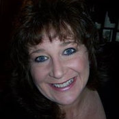 Beth Raymond's photo