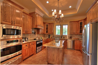 Kitchen photo in New Orleans