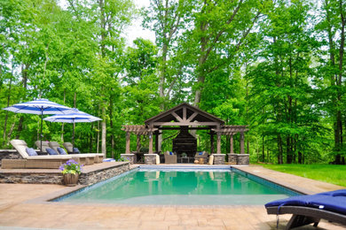 Example of a patio design in Indianapolis