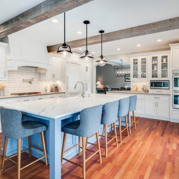 Classic yet Chic Kitchen