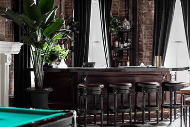 Example of an eclectic home design design in Toronto