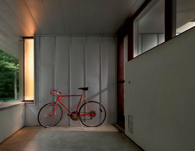 Industrial Entry by Searl Lamaster Howe Architects