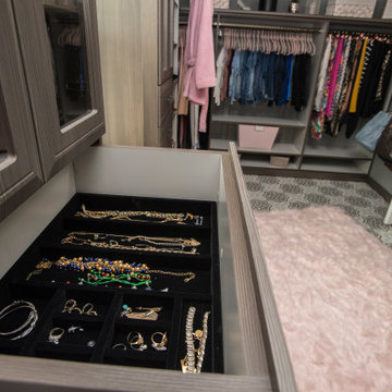 Master Closet- jewelry drawer