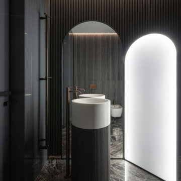 Triumph: eclectic style of stones & metals