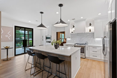 Inspiration for a kitchen remodel in Atlanta