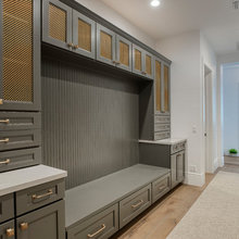 mudroom/laundry