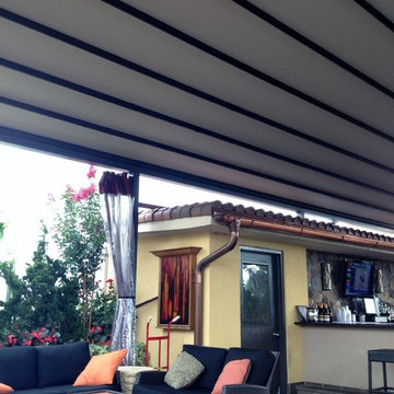 Gennius Retractable Pergola Awning for Restaurant Penthouse Dining Area
