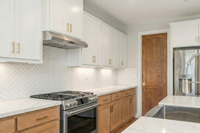 Warm Oak & White Contemporary Kitchen