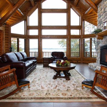 Lakeside Hideaway Great Room