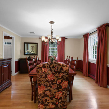 17 Stonepost Road, Glastonbury, CT 06033