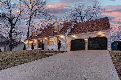 Exterior home photo in St Louis