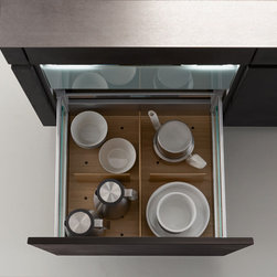 Leicht Collection 2016-Cabinets insert and storage innovation - Baking Dishes