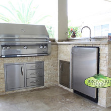 Outdoor Kitchen