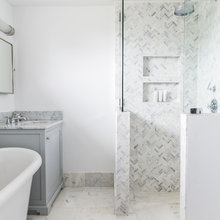 Avalon bath