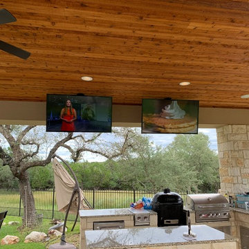 Outdoor Entertainment
