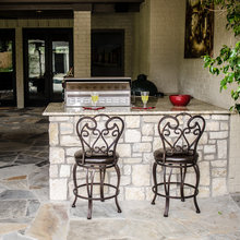 Outdoor kitchen