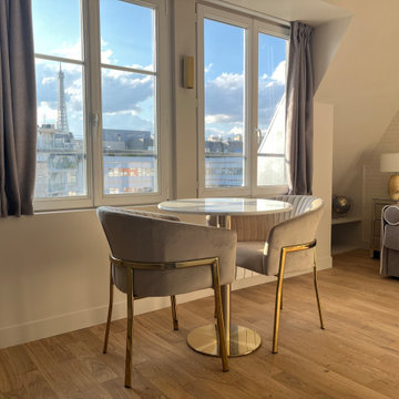 Un studio chic sous les toits