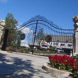 Wisconsin Club gate - Home Fencing And Gates