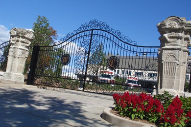 Wisconsin Club gate