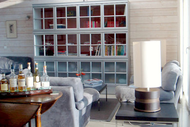 Eclectic living room photo in Valencia