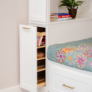 Day Bed Cabinetry