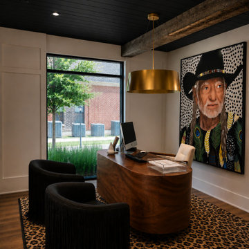 Leasing Office