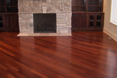 Example of an arts and crafts living room design in Chicago