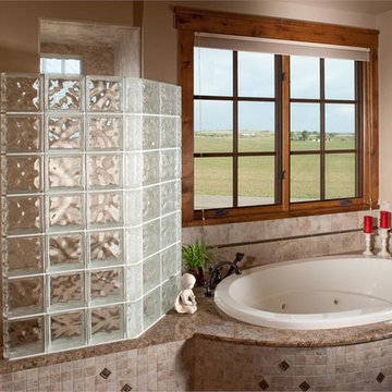 Luxurious Master Bathroom