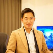 Yasuhiro Suginishi's photo