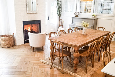 Example of a dining room design in Salt Lake City