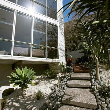 Concrete/wooden homes