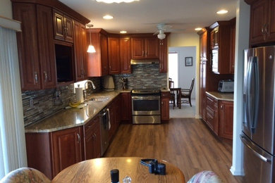 Cherry Briarwood Kitchen