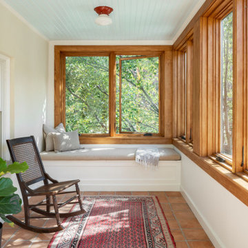 Fairmount Sunroom & Suite