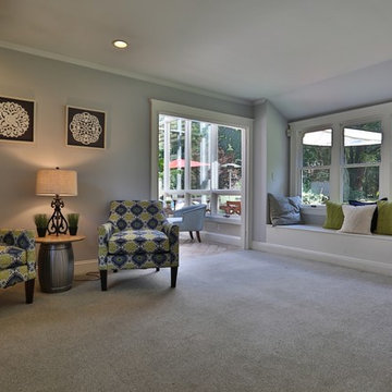 Stunning Antique Dutch Colonial in Lynnfield