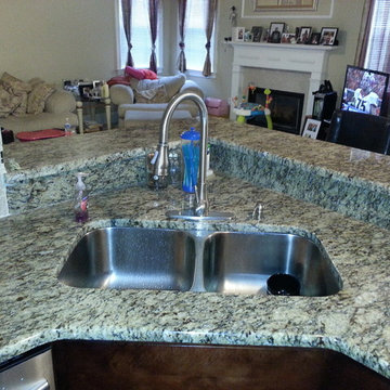 Roberts Kitchen