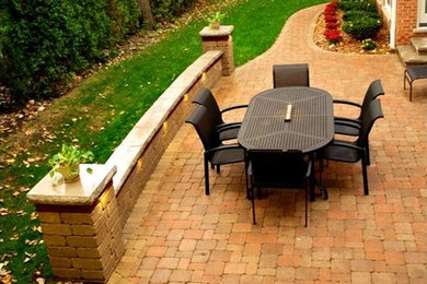 Patio - contemporary patio idea in Chicago
