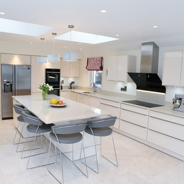 Contemporary High Gloss