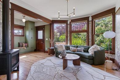 Example of a living room design in Seattle