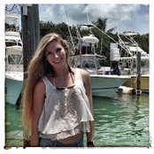 haley malls foto