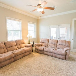 5302 Riviera Ct - Products