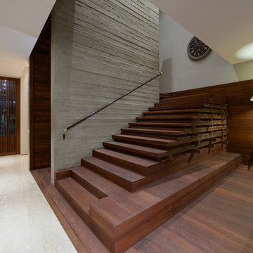 DIYA House