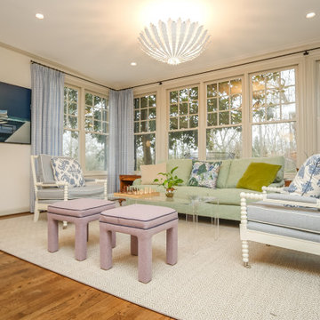 Open Concept Living Room / Kitchen