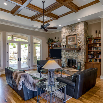 Hillside Manor