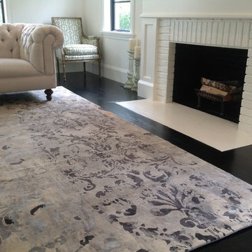 Fine Rug - Hand-woven