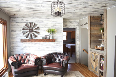 Shiplap Feature Wall - Distressed White