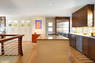 Inspiration for a modern home design remodel in Atlanta