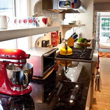 Transitional Traditional Kitchen with Southern Flair