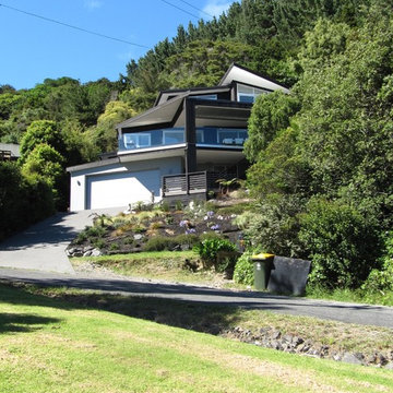 Bush and Beach Retreat