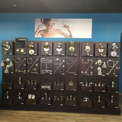 Keenan Showroom Update 2016 - Bath Products